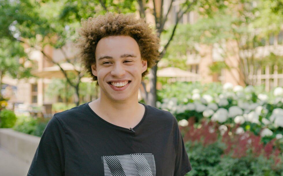 Marcus Hutchins, a WannaCry kibertámadást megállító etikus hacker portréja